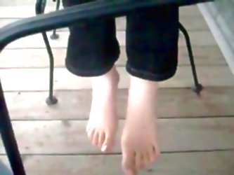 Ina s Toes Outside
